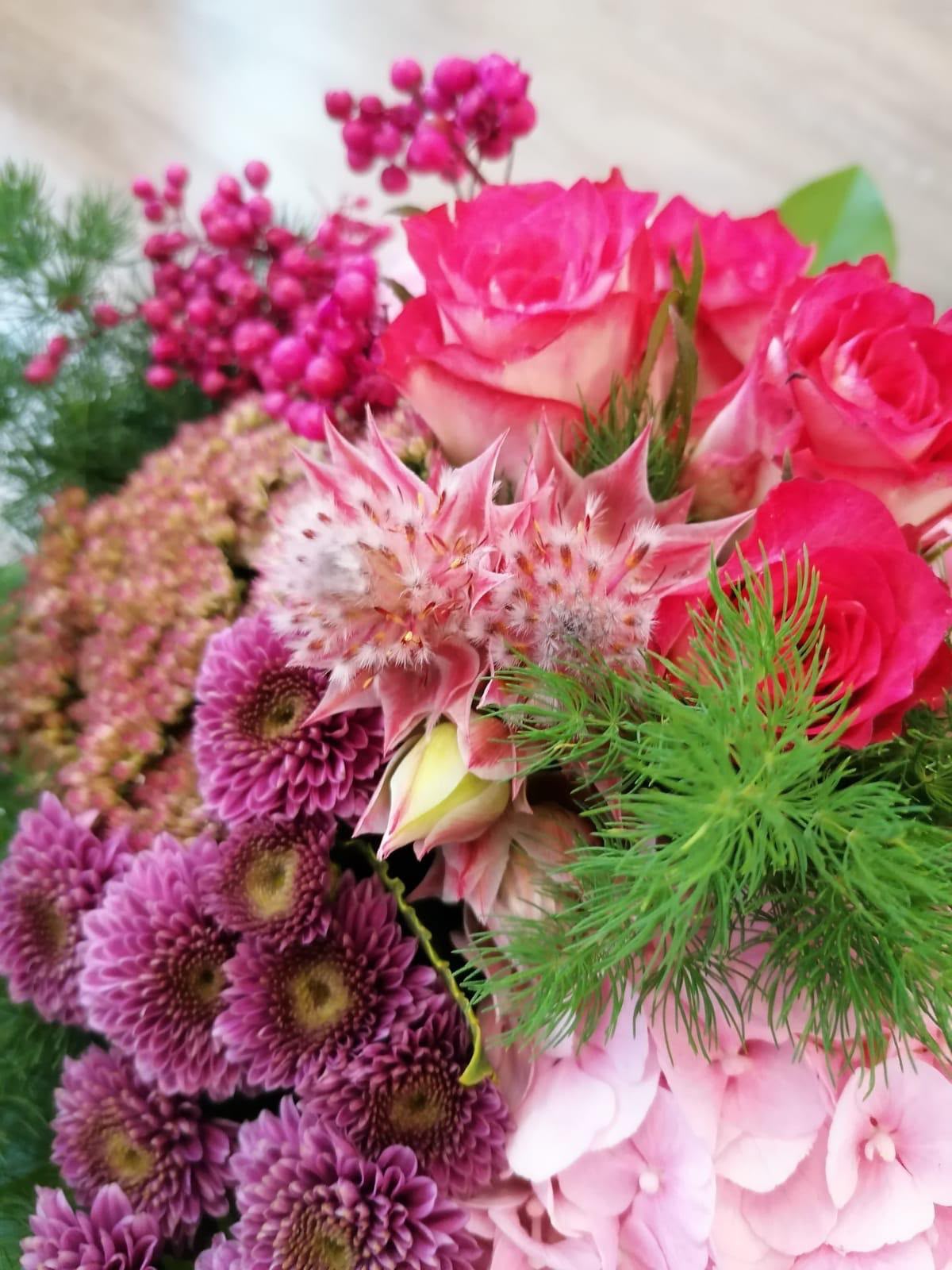 Floristisches Werkstück von Berliner Blume – Andere, Galeriebild 154