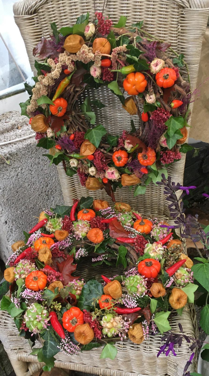 Floristisches Werkstück von Berliner Blume – Kränze, Galeriebild 114