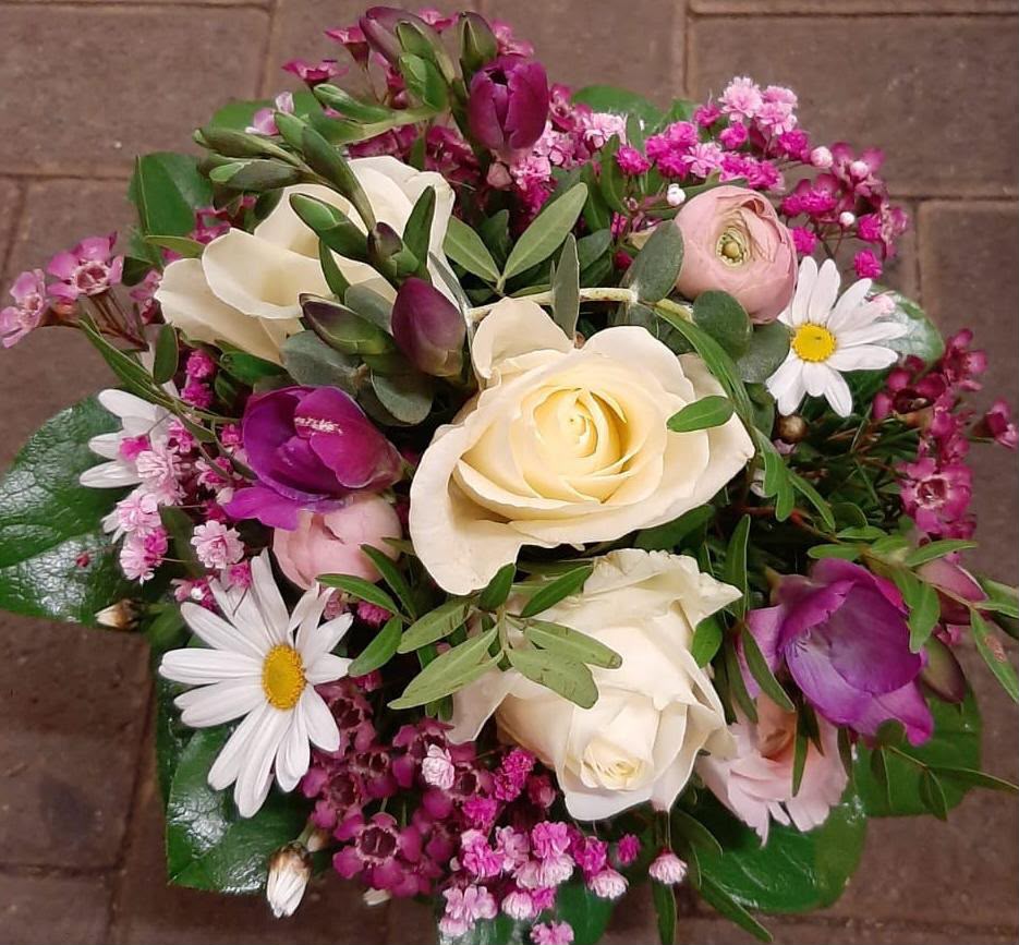 Floristisches Werkstück von Berliner Blume – Sträuße, Galeriebild 167