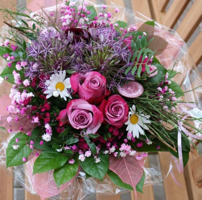 Floristisches Werkstück von Berliner Blume – Sträuße, Galeriebild 168