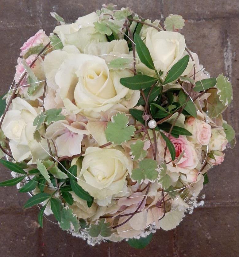 Floristisches Werkstück von Berliner Blume – Tischdeko, Galeriebild 014