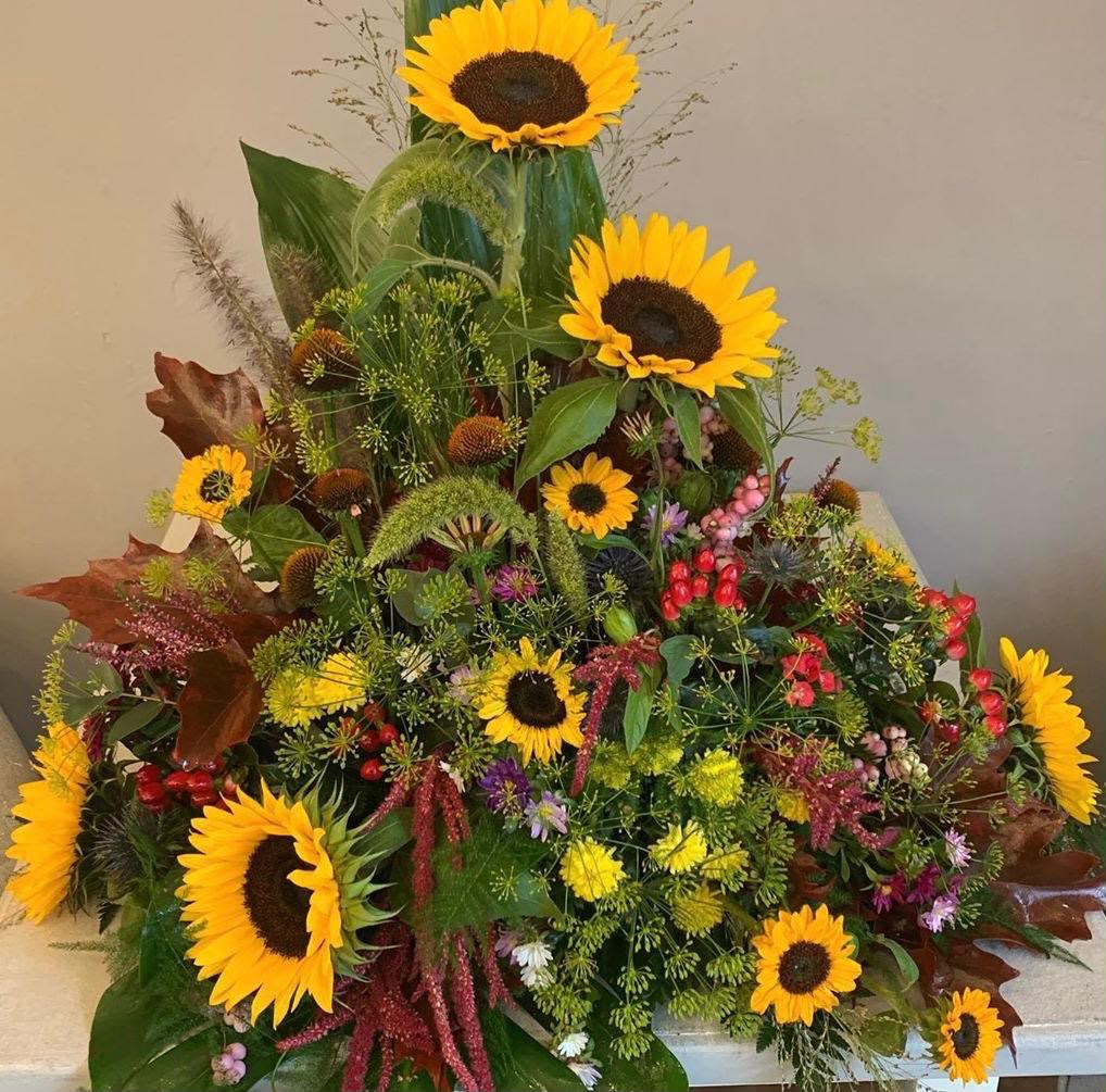 Floristisches Werkstück von Berliner Blume – Trauer, Galeriebild 044