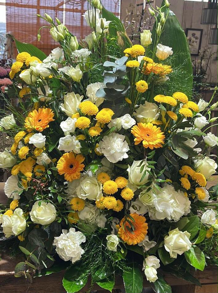 Floristisches Werkstück von Berliner Blume – Trauer, Galeriebild 063