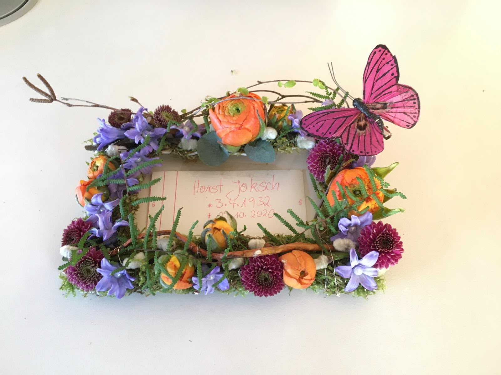 Floristisches Werkstück von Berliner Blume – Trauer, Galeriebild 064