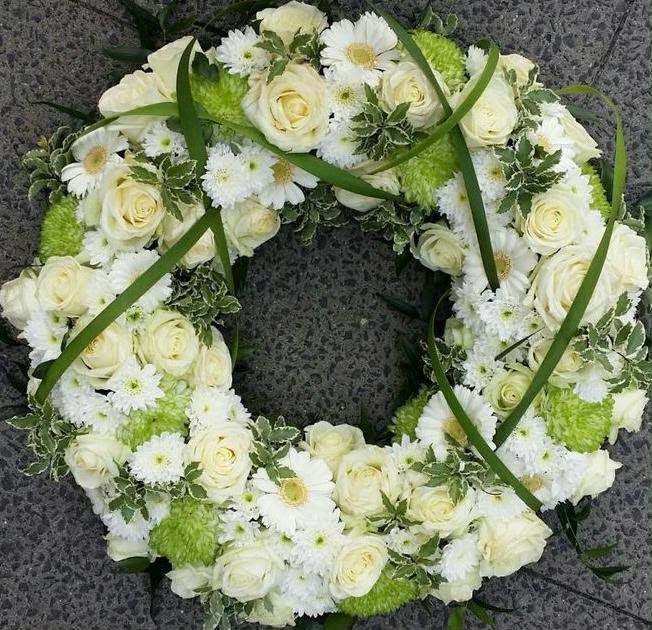 Floristisches Werkstück von Berliner Blume – Trauer, Galeriebild 076