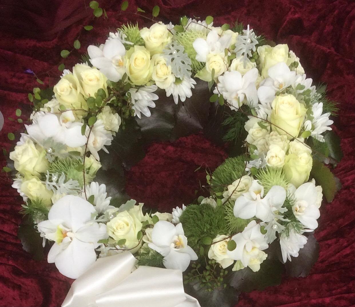 Floristisches Werkstück von Berliner Blume – Trauer, Galeriebild 083